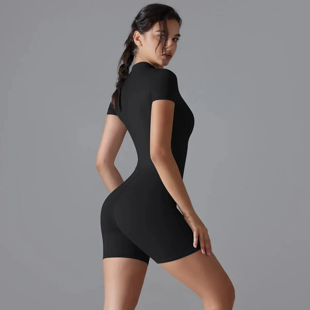 Yoga suit women's jumpsuit summer zipper short sleeved shorts yoga jumpsuit women's dance fitness tight fitting sports jumpsuit